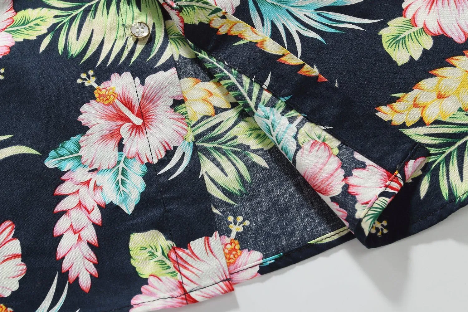 Hawaiian Shirt for Men, Beach Shirts for Men, Tropical Shirts Short Sleeve Floral Casual Button Down
