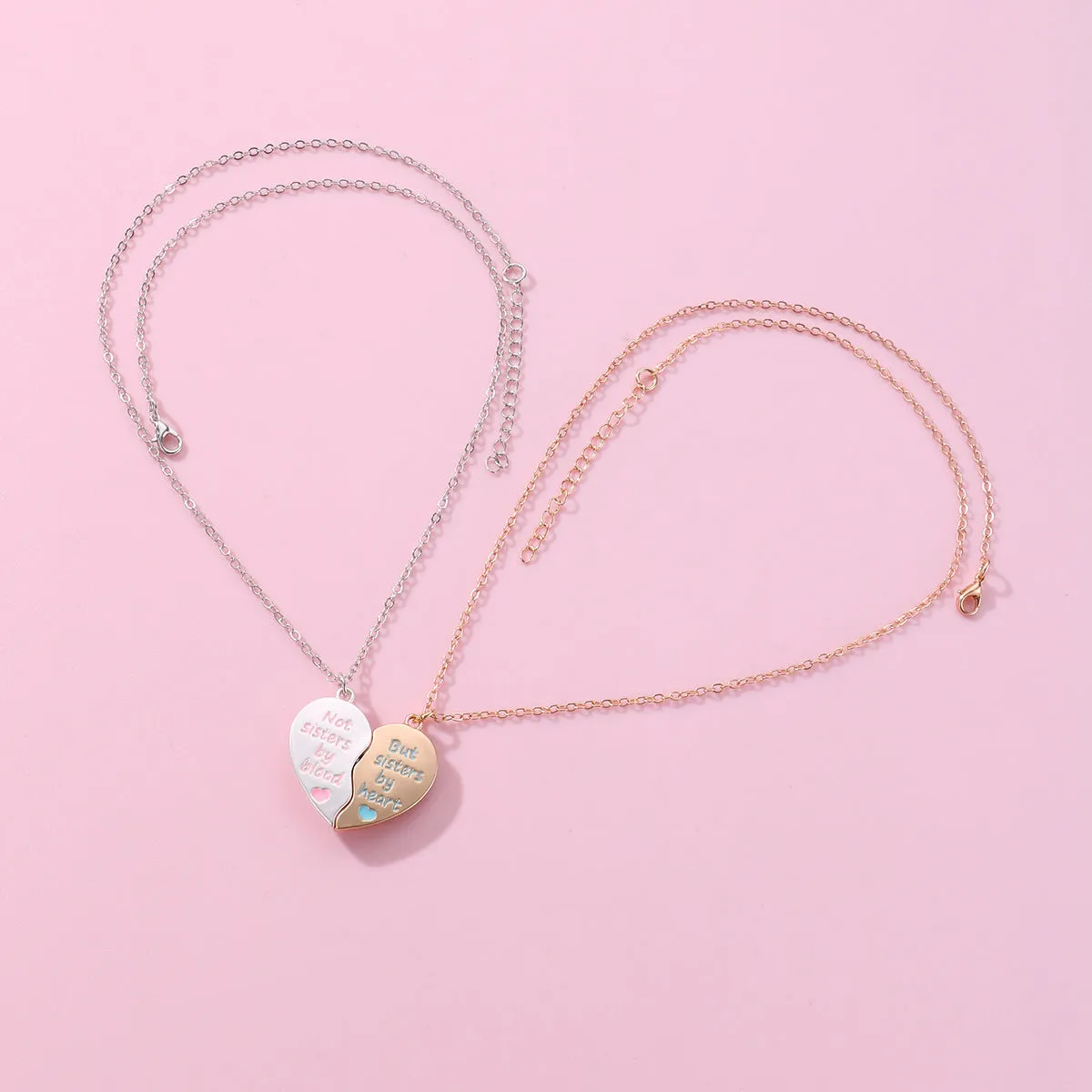 Magnetic Hearts Best Friends Necklaces Gift Set