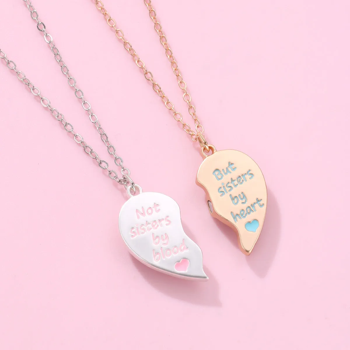 Magnetic Hearts Best Friends Necklaces Gift Set