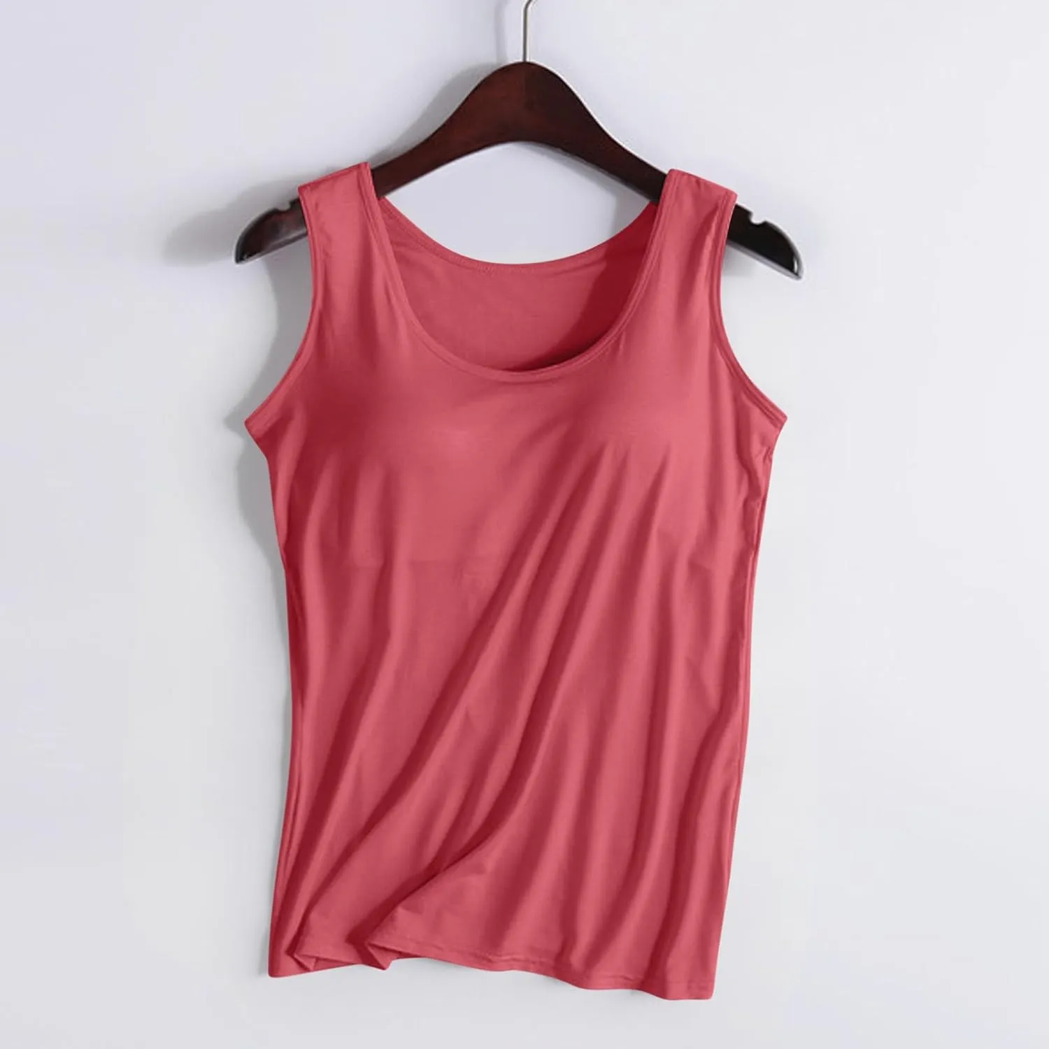 Women Tank Top with Built-in Padded Bra 2025 Basic Camisole Stretch Casual Tanks Scoop Neck Workout Athletic Shirt