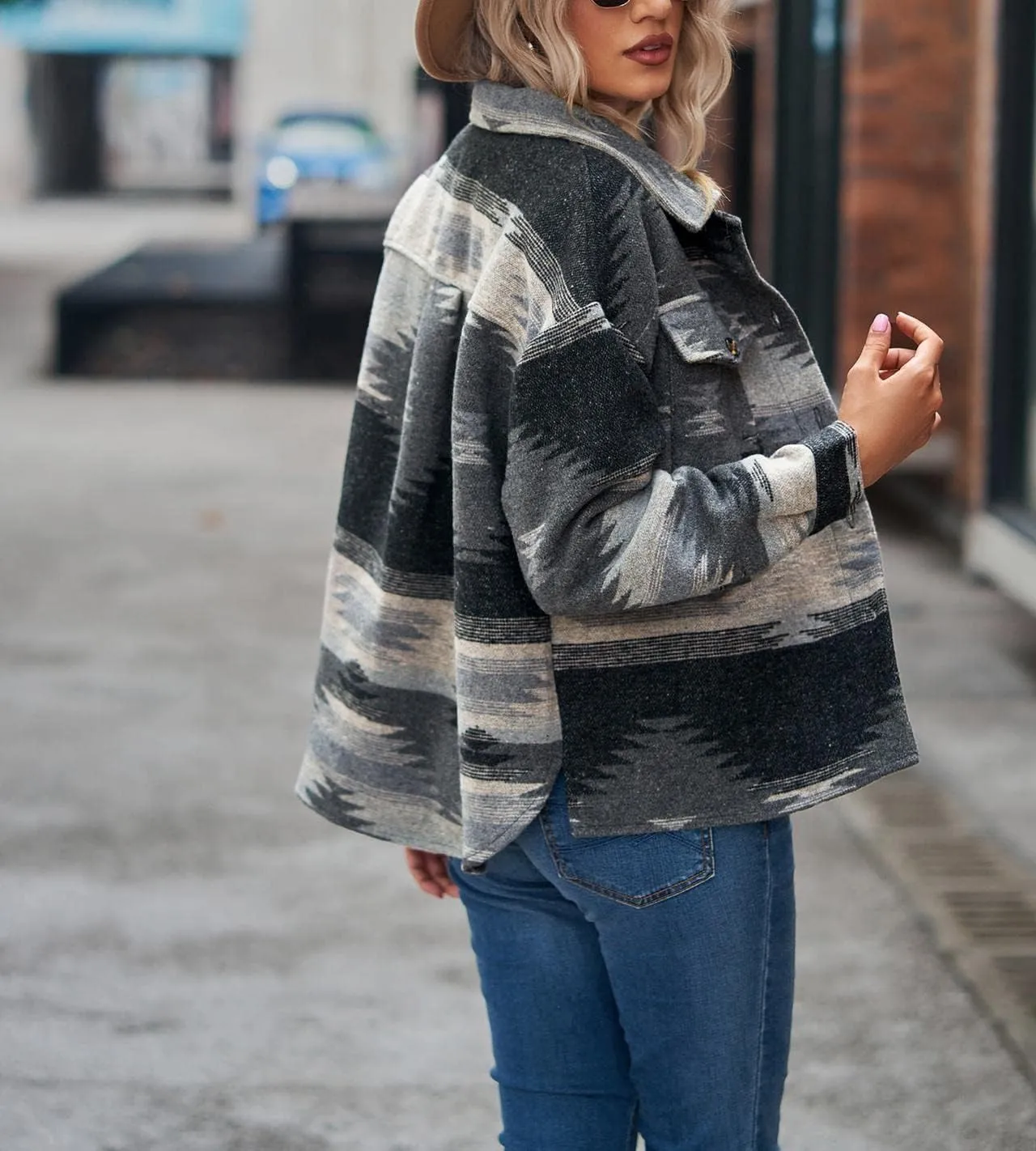 Womens Aztec Shacket Jacket Long Sleeve Flannel Lapel Button Down Shirts Shacket Jacket Coats Country Western Coats