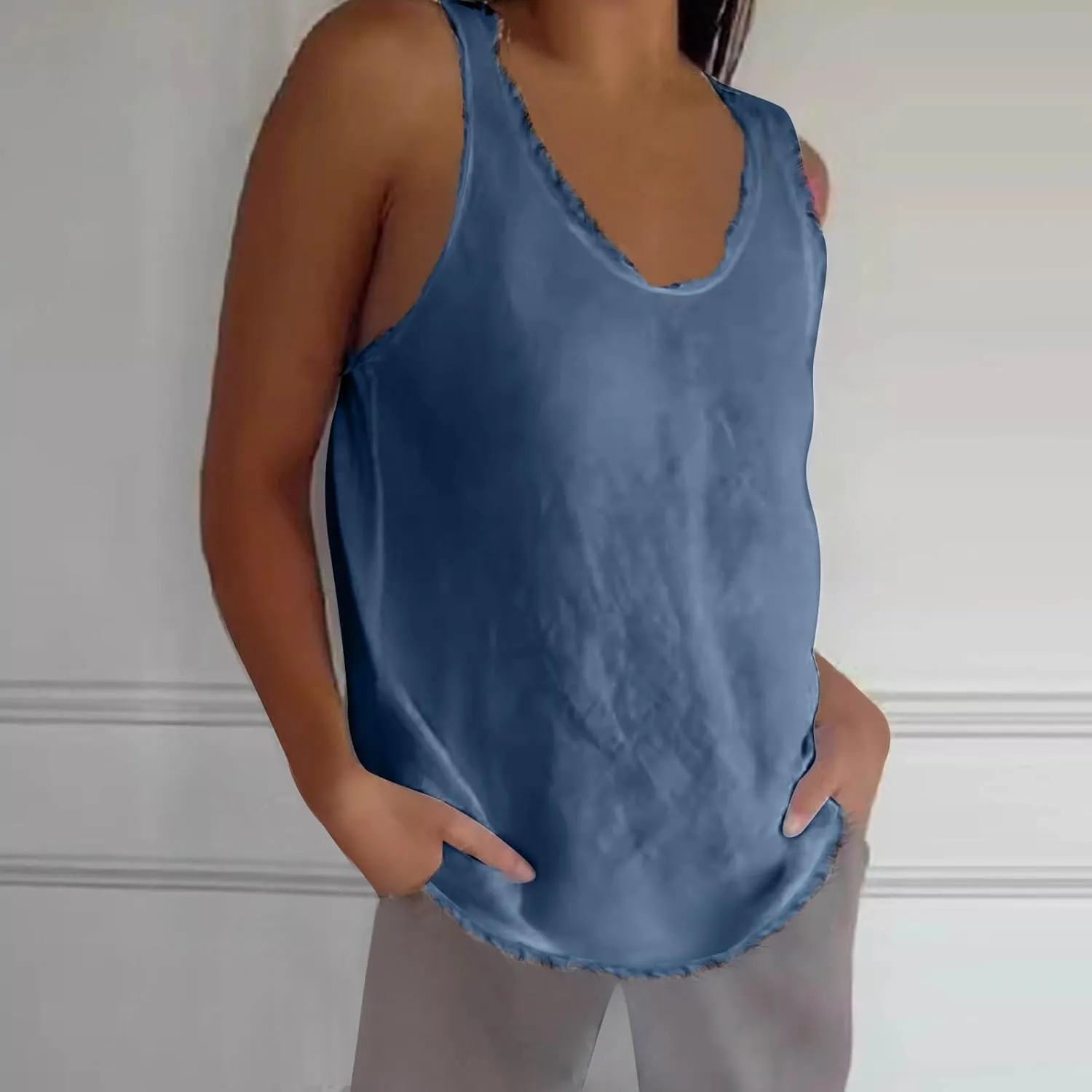 Womens Sleeveless V Neck Cotton Linen Tank Tops 2025 Summer Tank Shirts Solid Color Raw Edge Hem Camisoles Tees