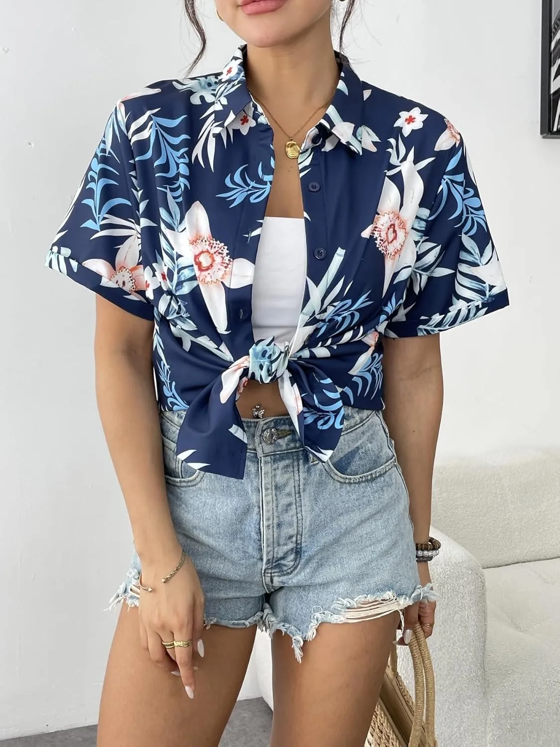Zeagoo Womens Hawaiian Button Down Shirts Short Sleeve Casual Floral Tropical Shirt Summer Beach Shirt Cool Button Up Tops