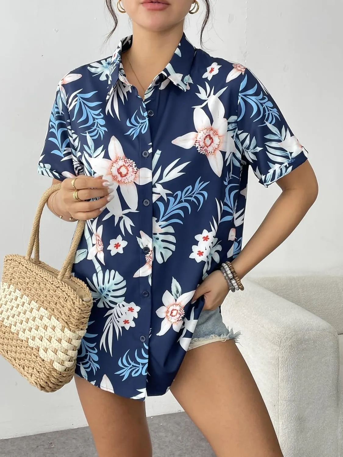 Zeagoo Womens Hawaiian Button Down Shirts Short Sleeve Casual Floral Tropical Shirt Summer Beach Shirt Cool Button Up Tops
